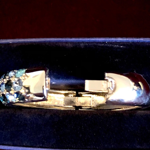 Swarovski Bangle - Picture 2 of 6